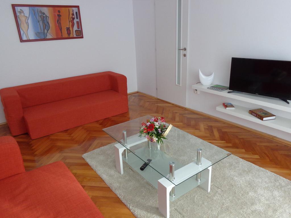 Olympus Apartment Alba Iulia Dış mekan fotoğraf